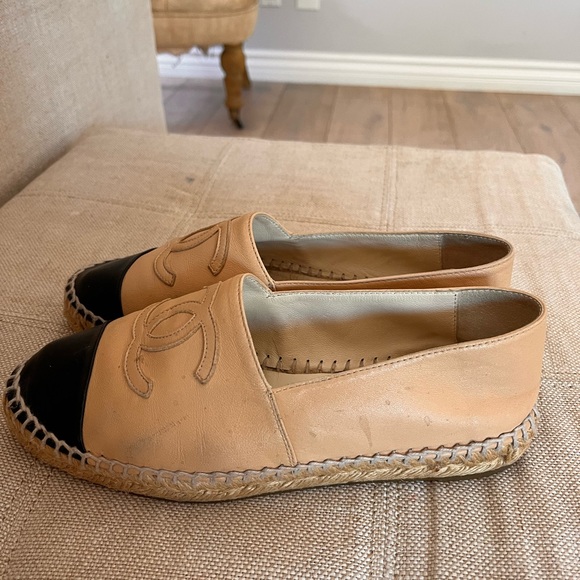 Chanel authentic lambskin espadrilles size 37 - Picture 4 of 6